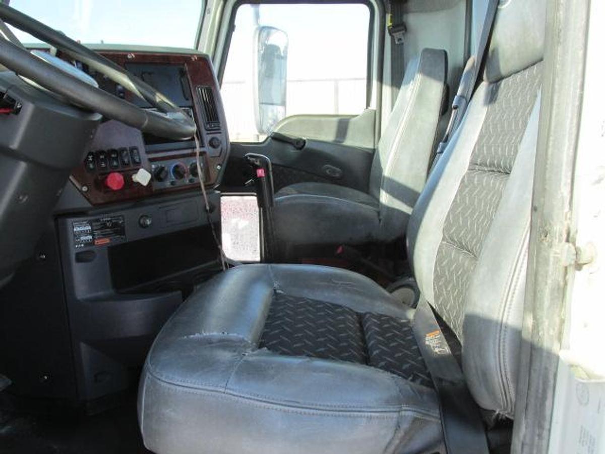 Used 2014 Mack Pinnacle CXU 613