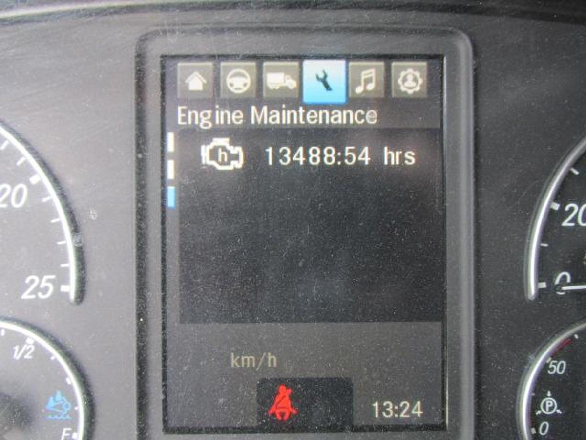 Used 2019 Freightliner Cascadia DD 15 455 hp 13 spd transmission