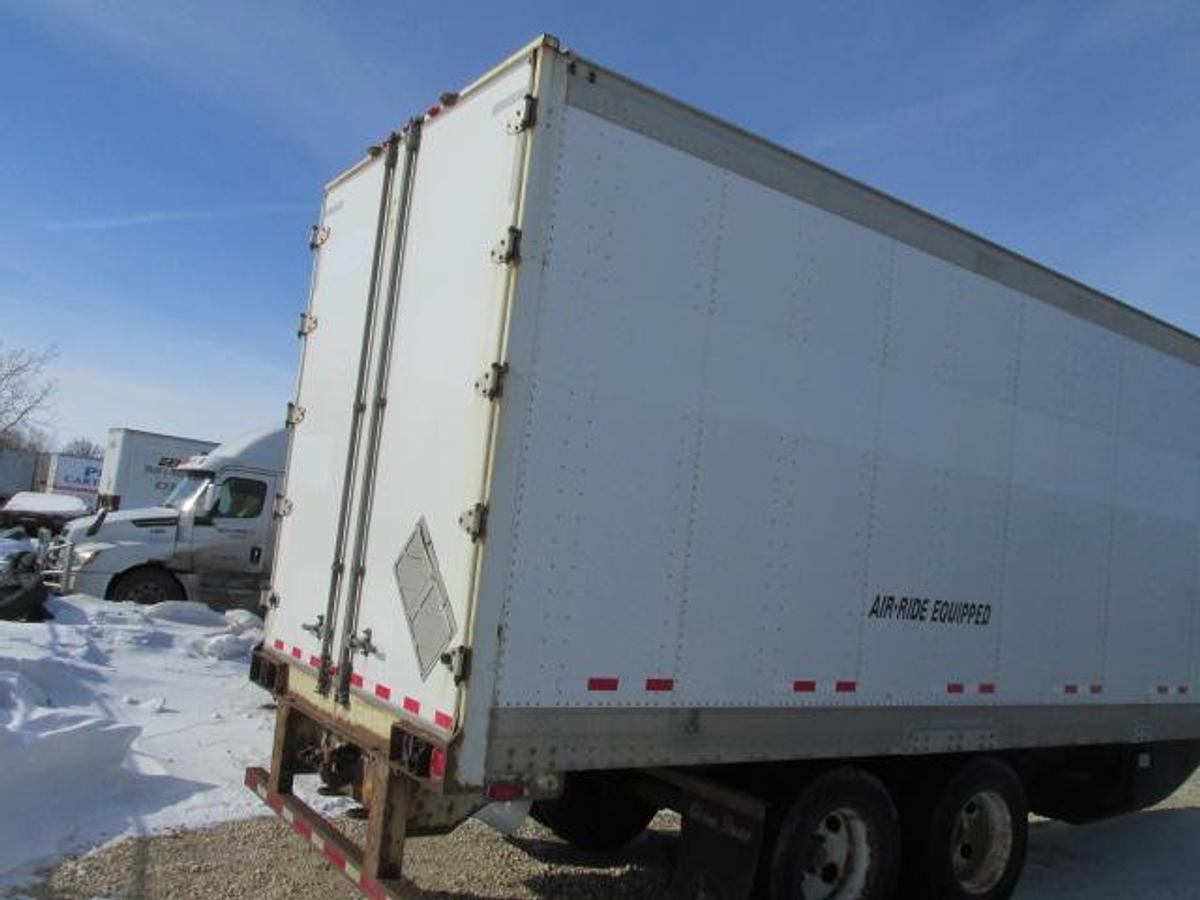 Used 2010 Great Dane 53 ft Heated van trailer