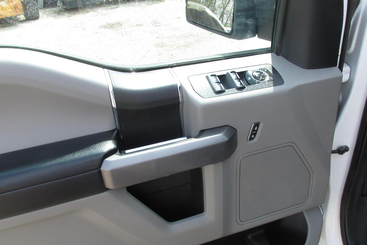 Used 2020 Ford F 150 Crew Cab 4x4 6.5 ft box 5.0L engine