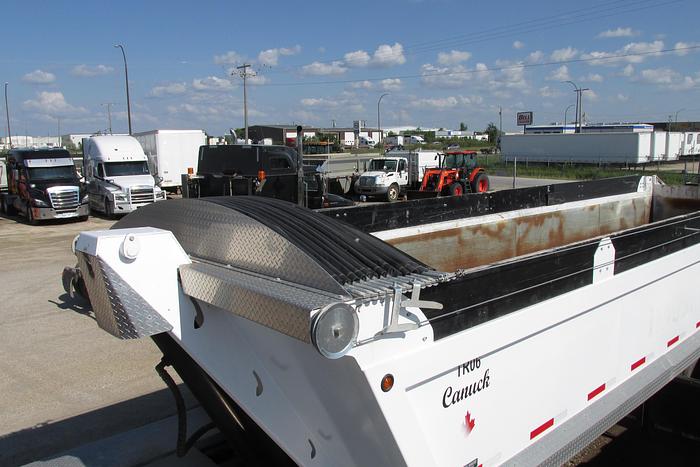 Used 2023 Canuck R#-3500 tridem end dump trailer