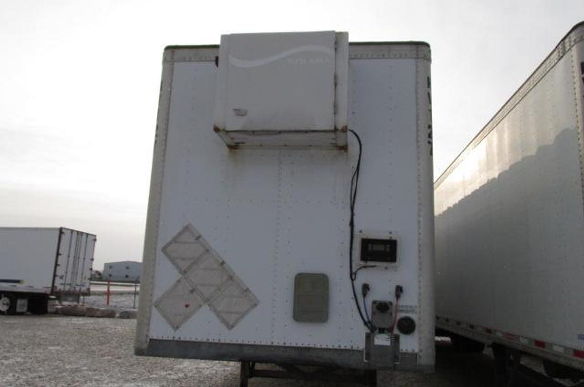 Used 2019 Vanguard Tandem Heated Van trailer