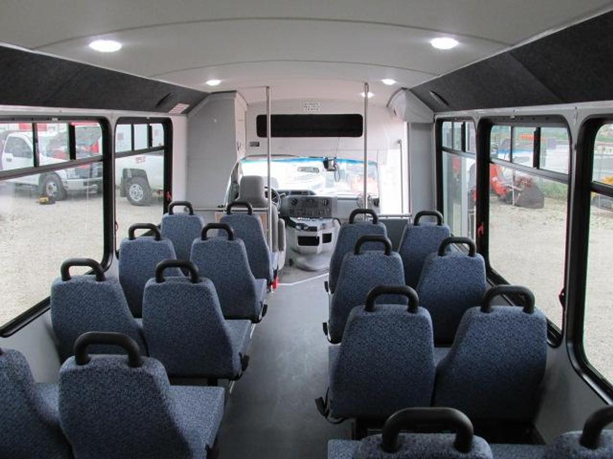 Used 2019 Ford E450 21 passenger wheelchair shuttle bus