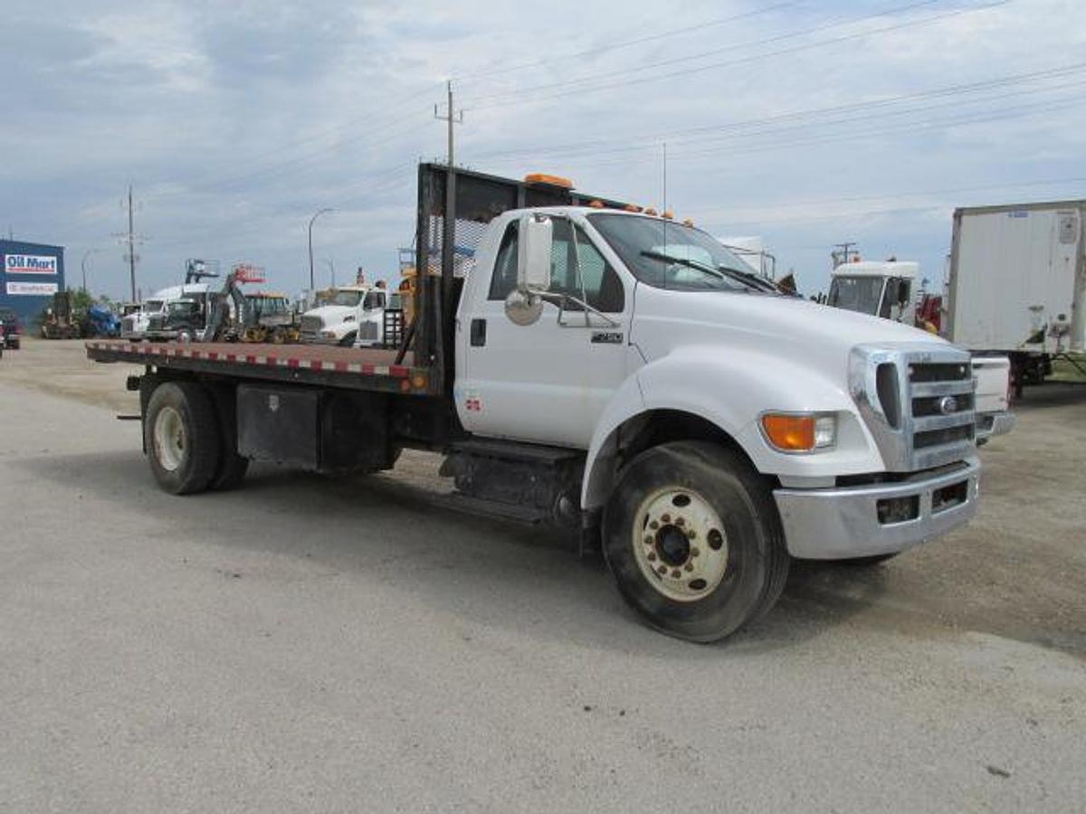 Used 2011 Ford F 750 with 18 ft deck 6.7L Cummins