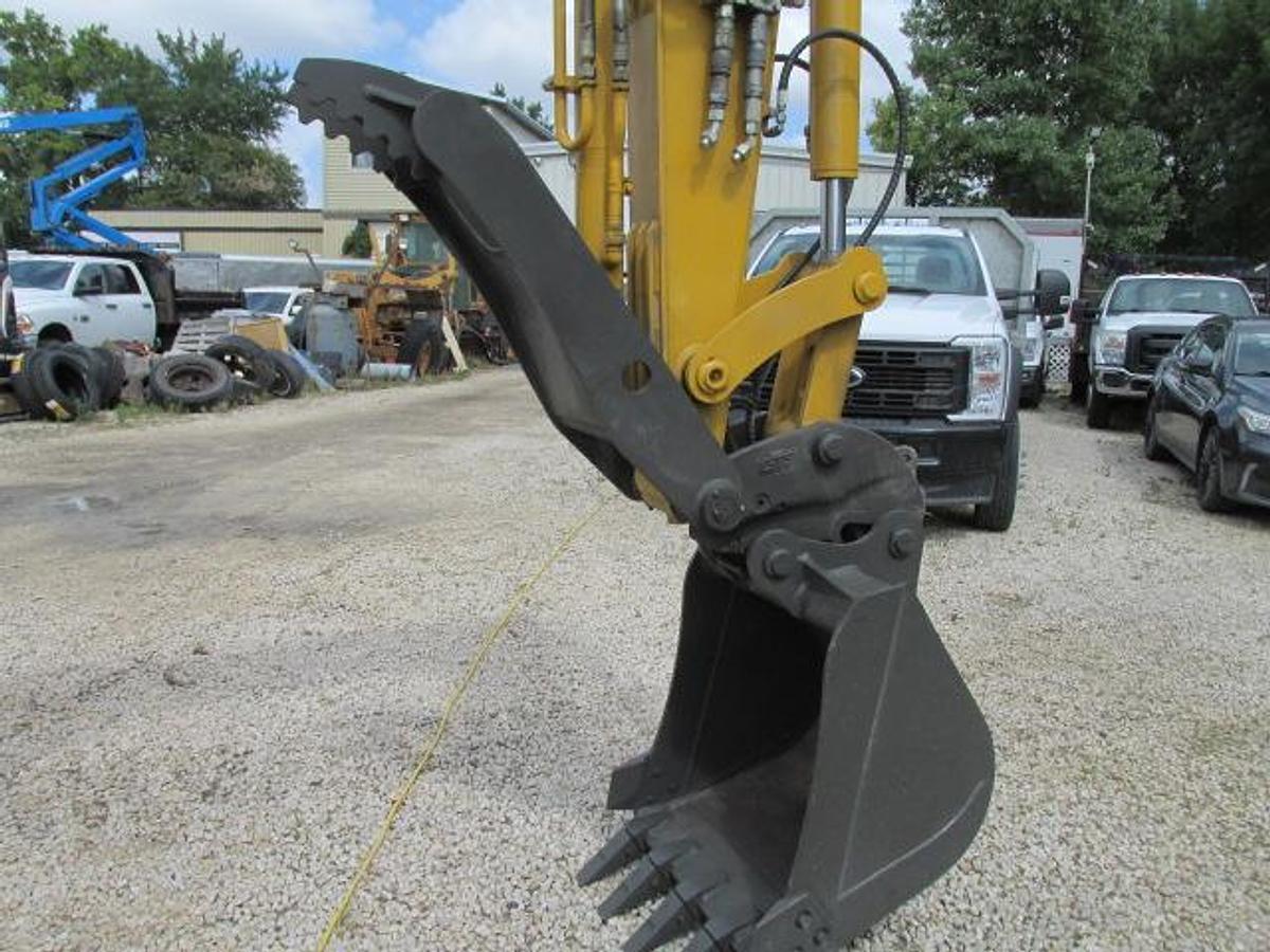 5 ton Excavator for $88,000 0% financing for 3 years  O.A.C