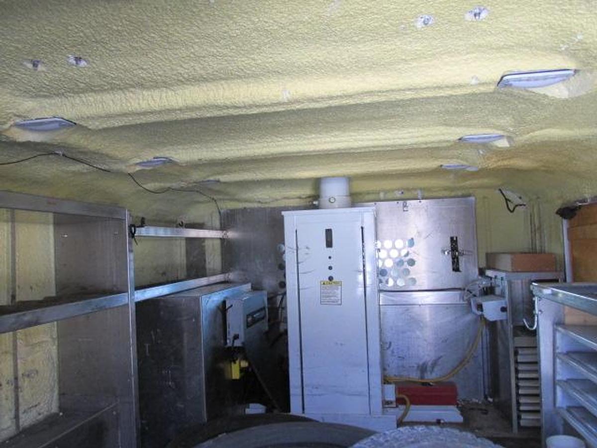 Used 2016 Ford E350 bucket van with Dur A Lift 34 ' working height lift