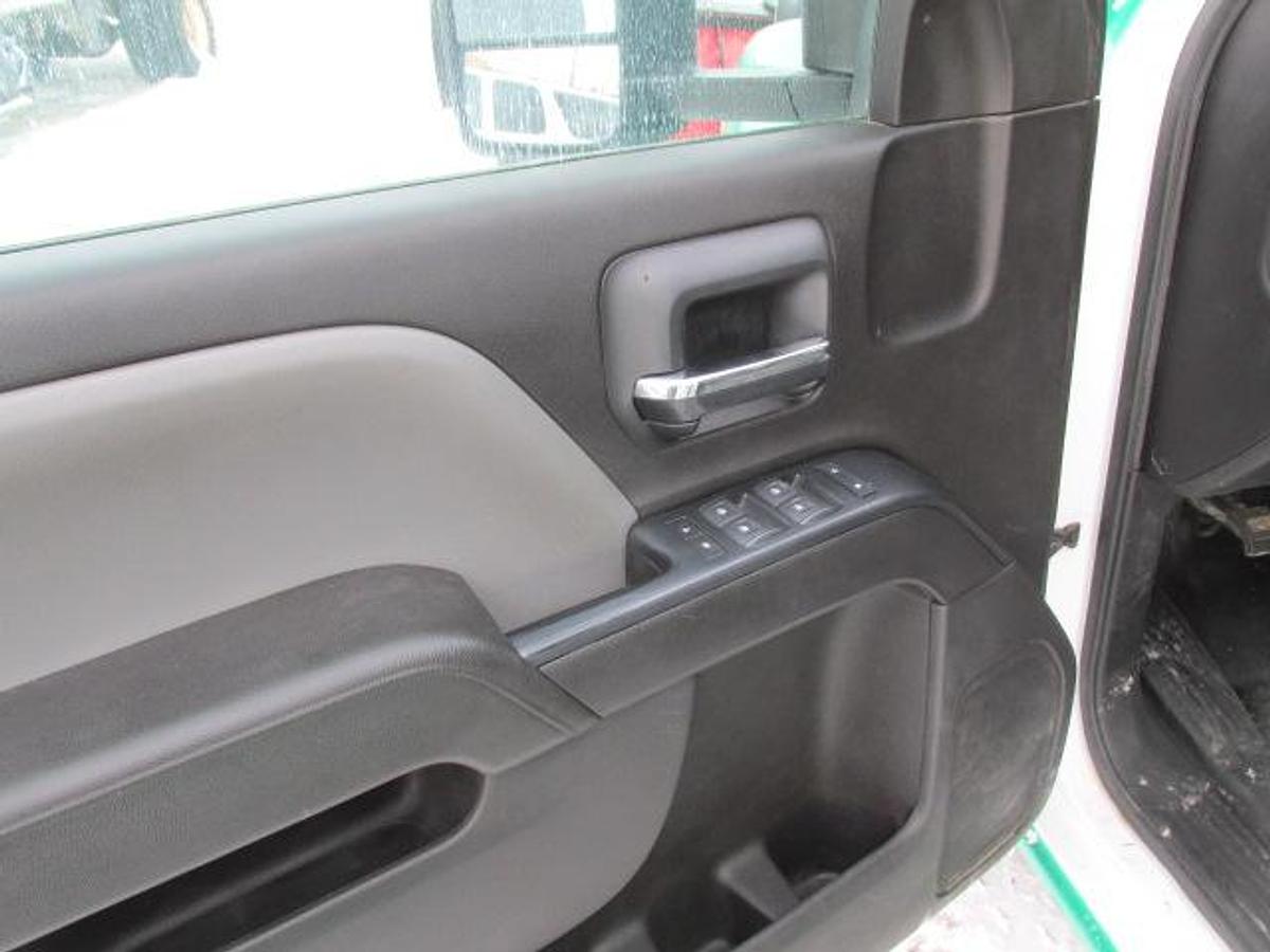 Used 2018 Chevrolet Silverado 2500 Double cab 4x4 with snow plow and sander