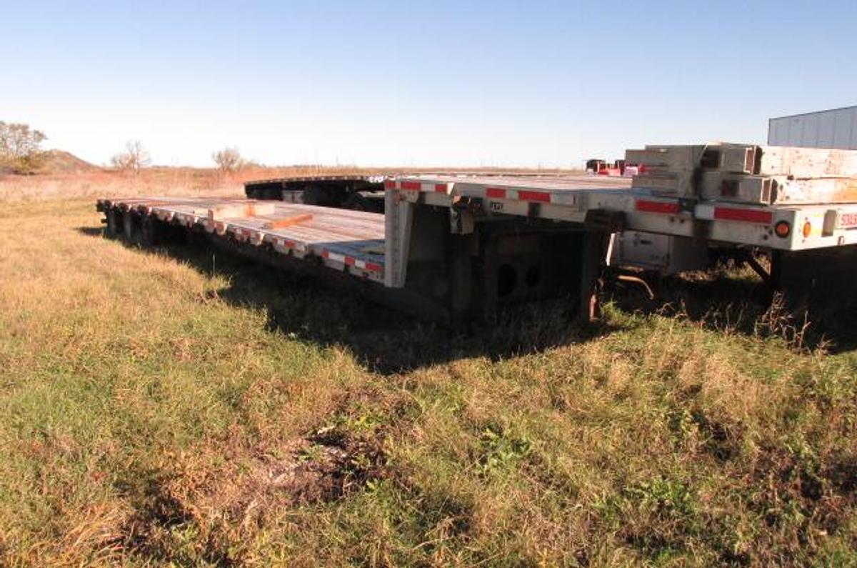 Used 2015 Lode Ling 53 ft Step deck low pro tridem