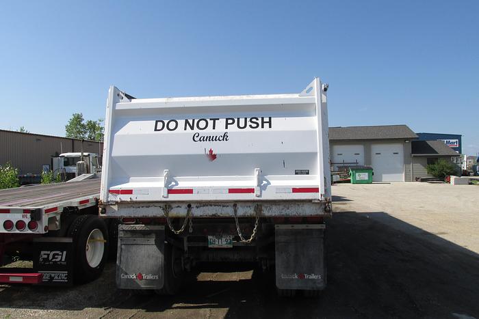 Used 2023 Canuck R#-3500 tridem end dump trailer