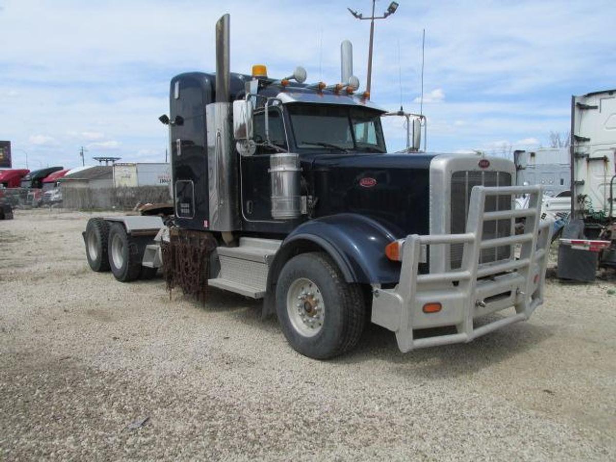 Used 2018 Peterbilt 367 X 15 565 HP 18 spd