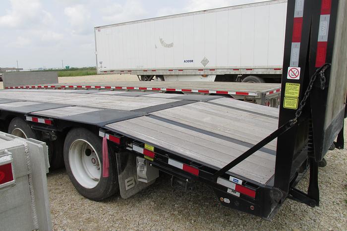 Used 2023 BWS 53 ft step deck equipment trailer with air ramps and air ramp on to kick