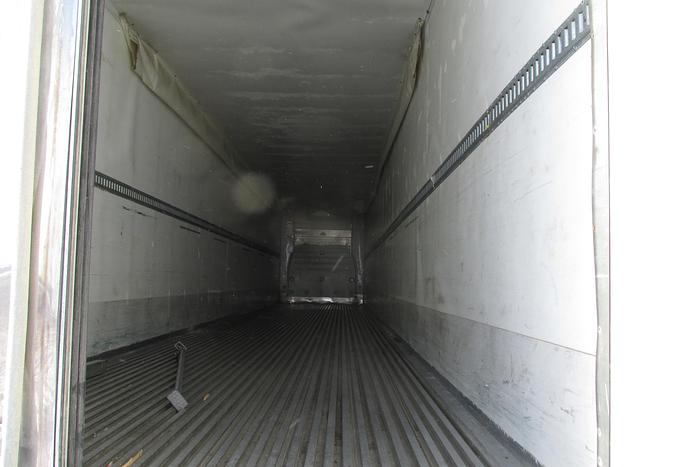 Used 2017 Wabash 53 ft tri axle reefer trailer with Carrier X4-7500 unit