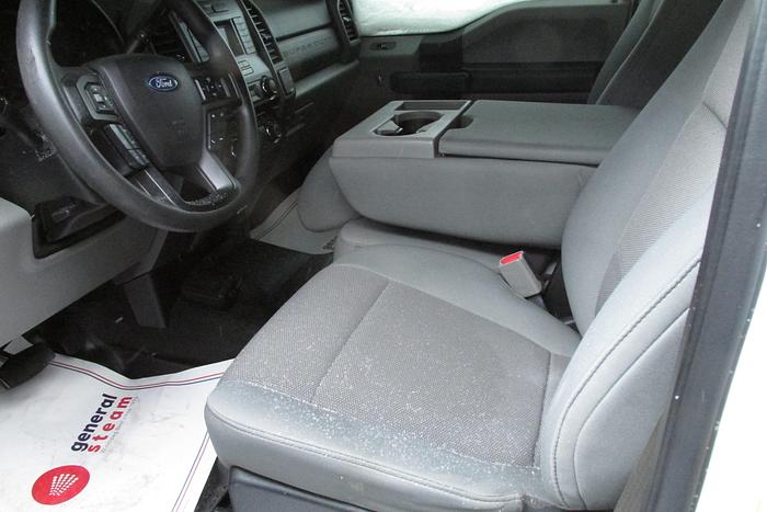 Used High rail 2017 Ford F 350 Crew cab long box New engine