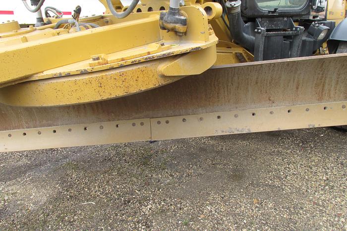 Used 2015 Caterpillar 160M VHP Plus Grader with snow wing very nice