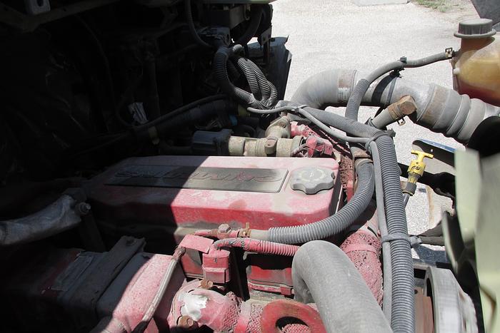 Used 2016 International 4300 on hydraulic brakes 18 ft deck