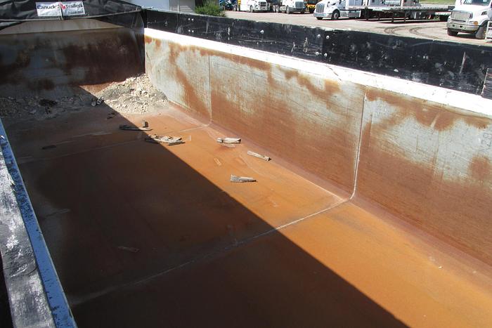 Used 2023 Canuck R#-3500 tridem end dump trailer