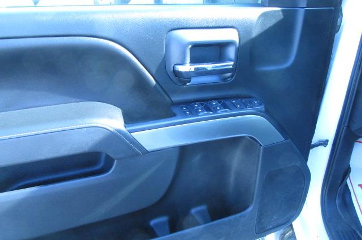 Used 2015 Chevrolet Silverado 3500 Crew cab 4x4