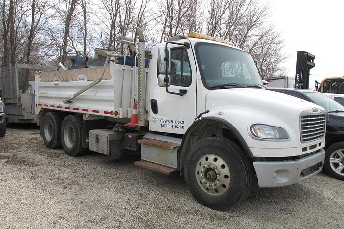 Used 2016 Freightliner M2