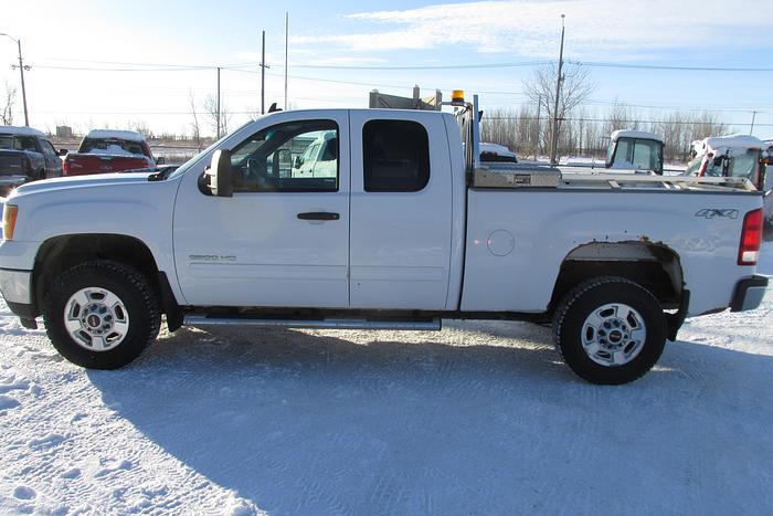 Used 2013 GMC Sierra 2500 Ext Cab 4x4