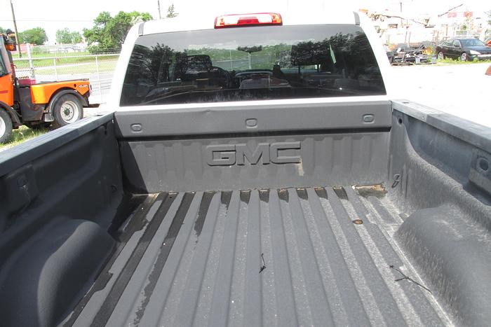 Used 2018 GMC Sierra 1500 SLE Crew Cab 4x4