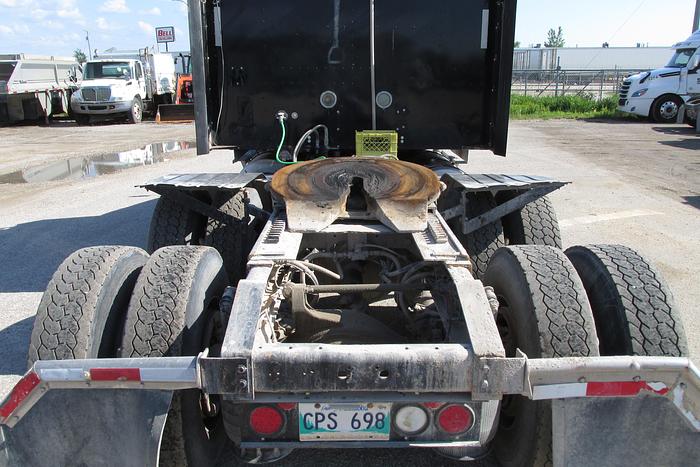 Used 2010 International 9200i with ISX 500 hp and wet kit