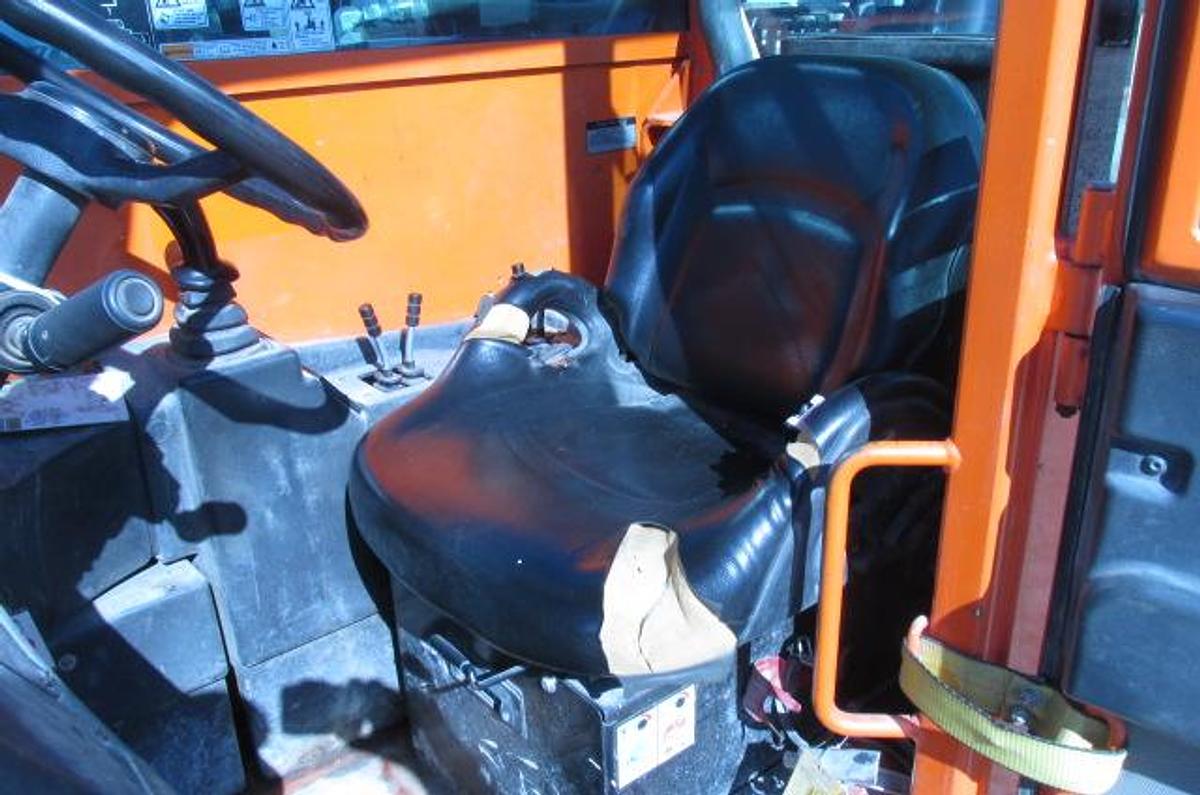 Used 2014 JLG G 12-55A Telehandler