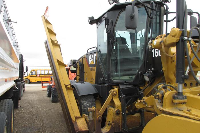 Used 2015 Caterpillar 160M VHP Plus Grader with snow wing very nice