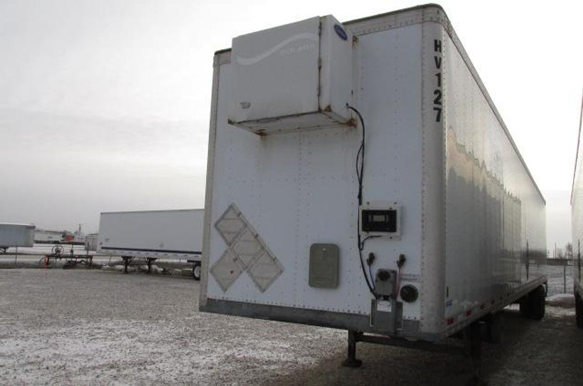 Used 2019 Vanguard 53 ft tandem Heated Van Trailer