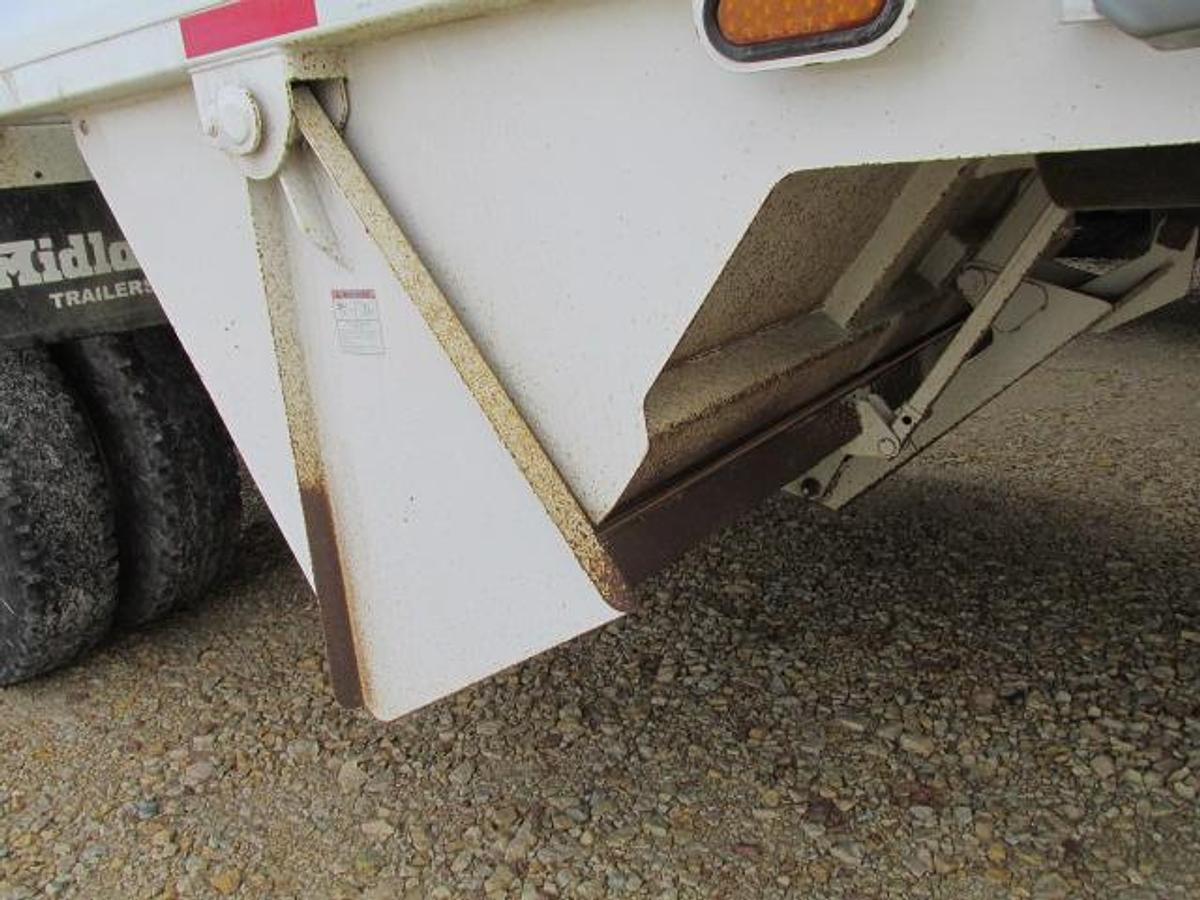 Used 2019 Midland MX 2000 cross gate belly dump