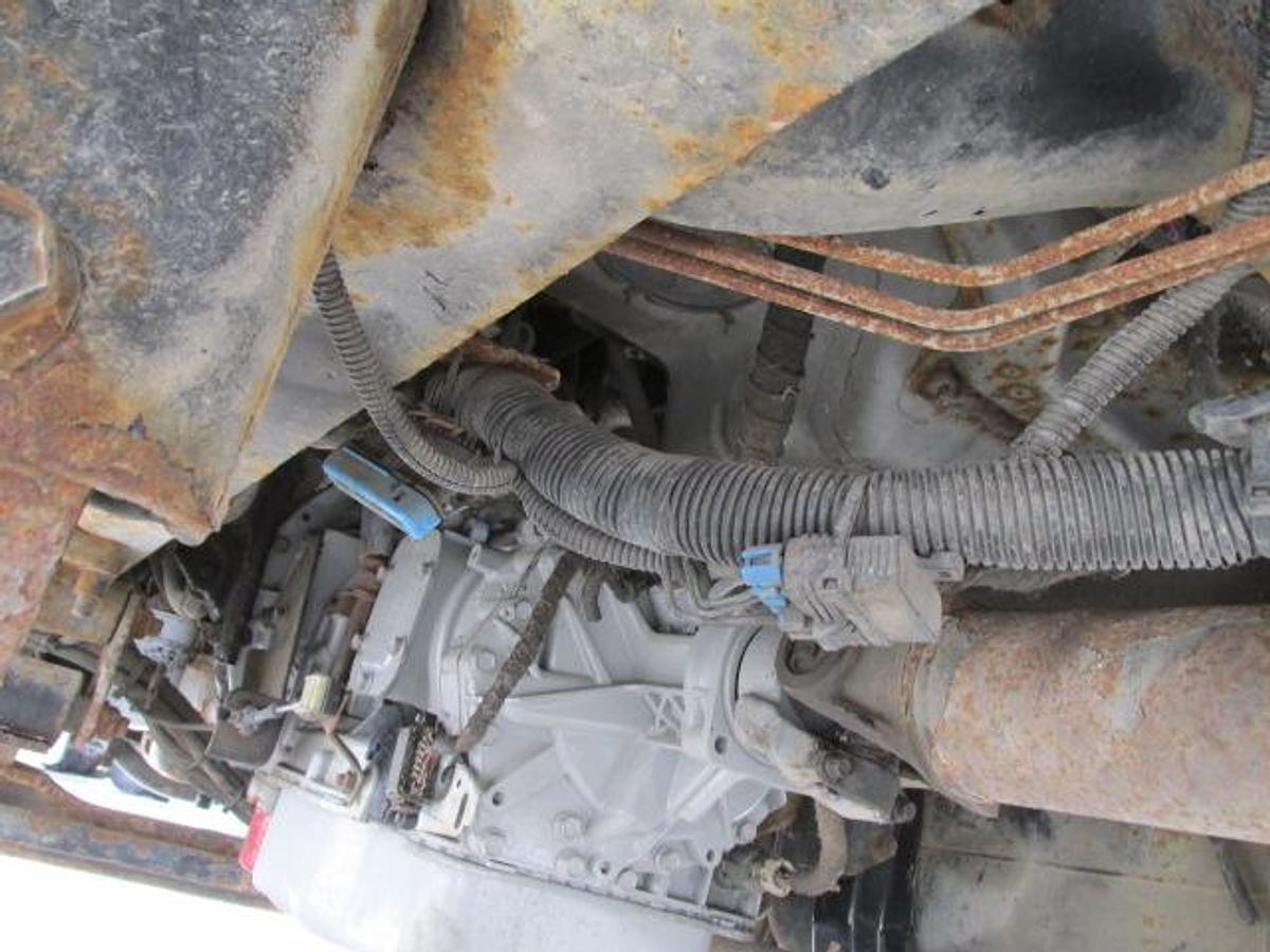 Used 2006 Ford F 650 with 13 ft dump box