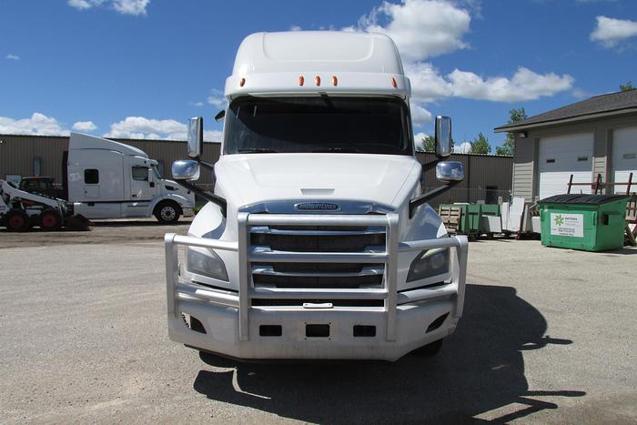 Used 2018 Freightliner Cascadia DD 15 505 hp