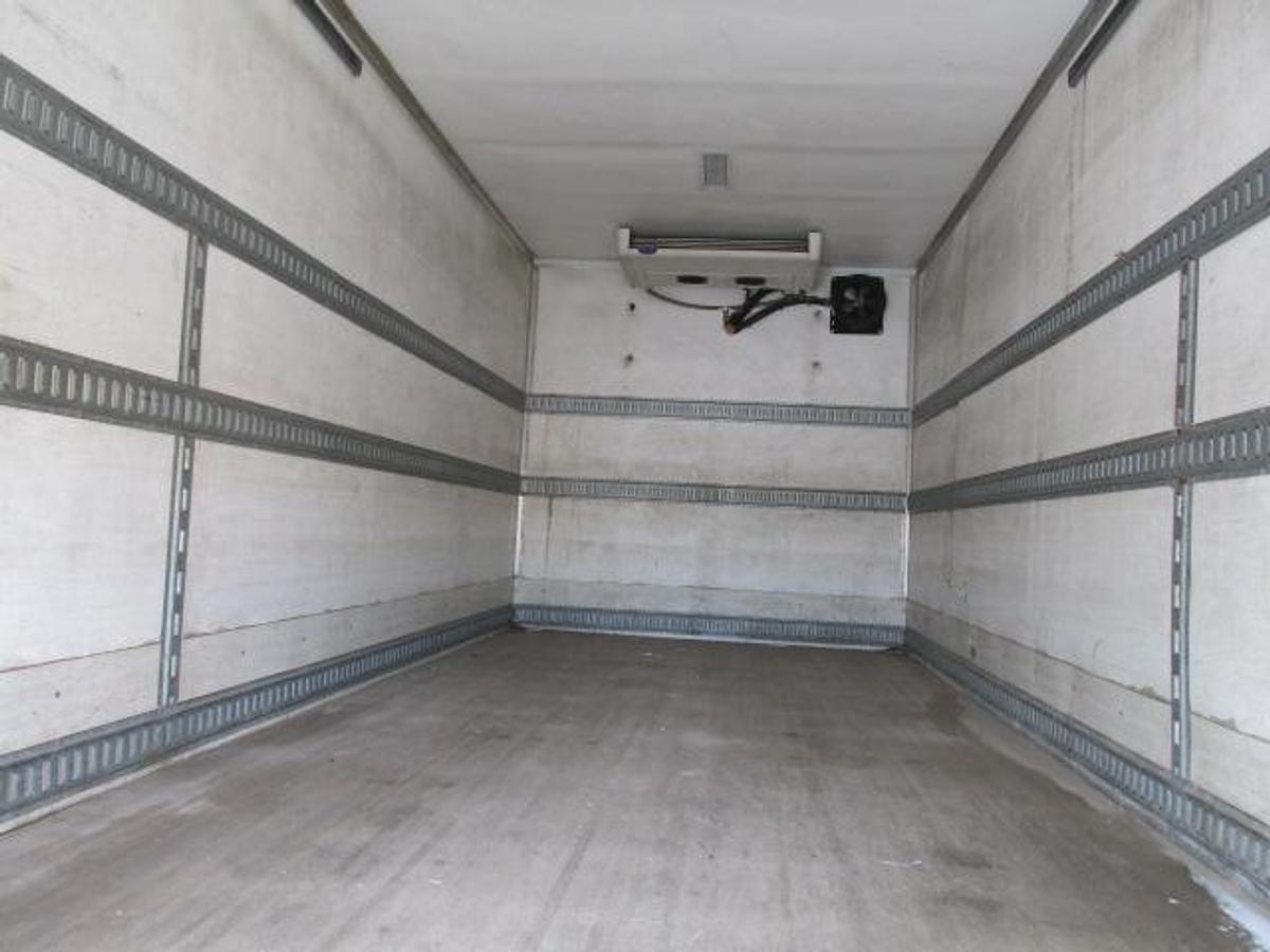 Used 2012 Hino 268 with 20 ft box and tailgate