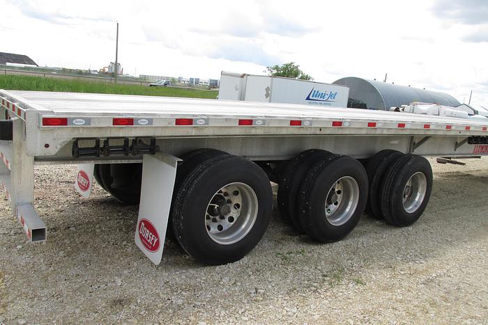 Used 2024 Dorsey 53 ft tri axle lift axle flat