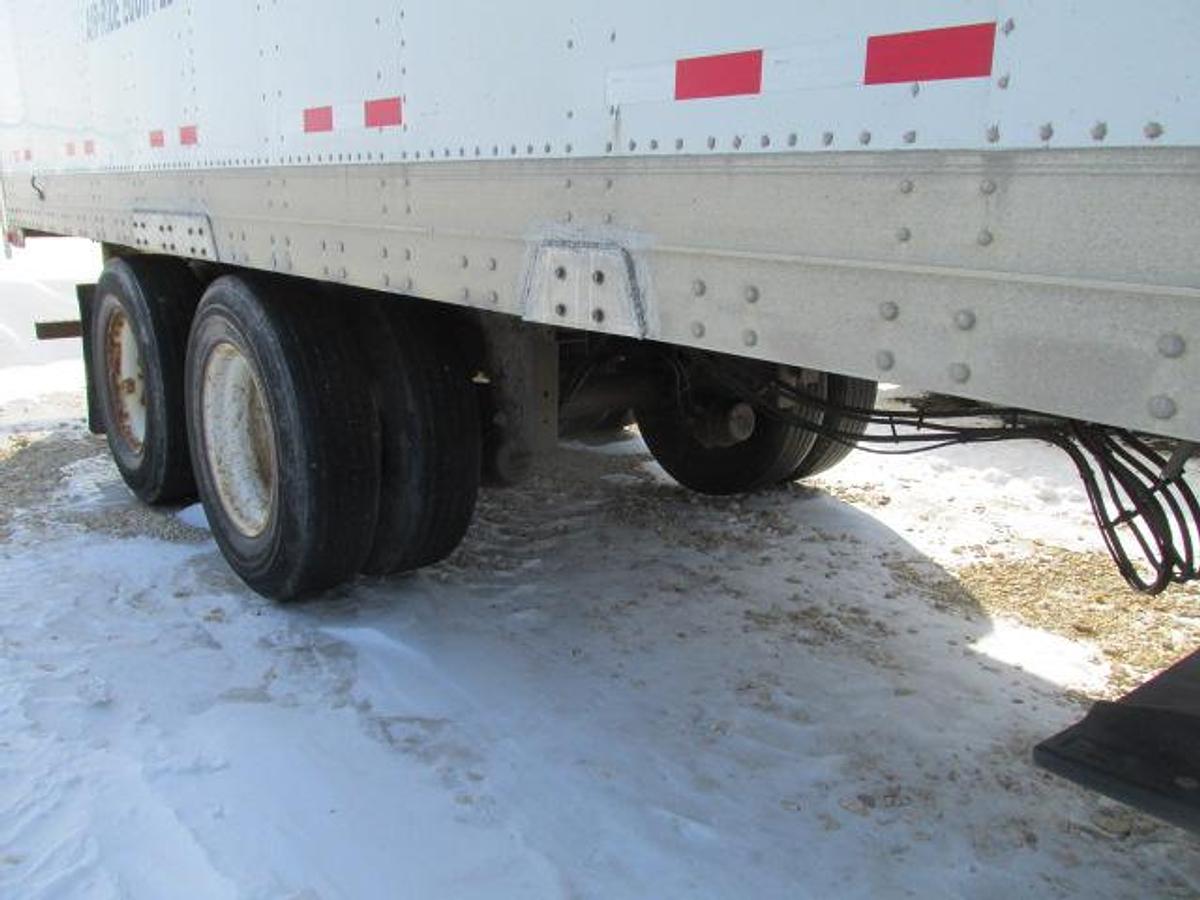 Used 2010 Great Dane 53 ft Heated van trailer