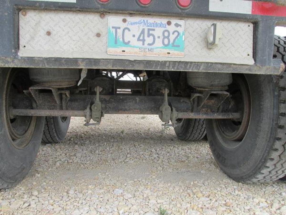 Used 2009 Neustar Tandem axle end dump trailer