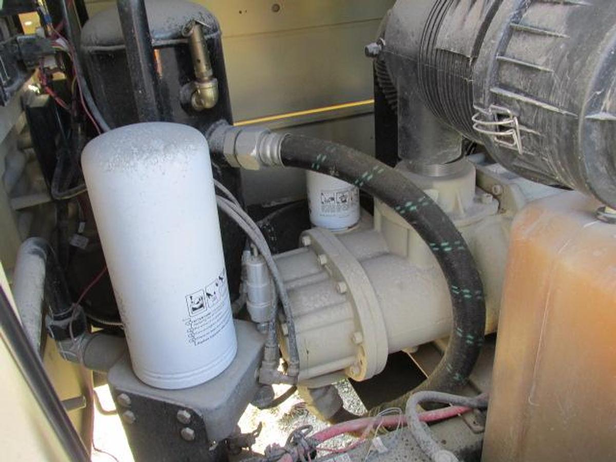 Used 2016 Doosan 185 CFM air compressor