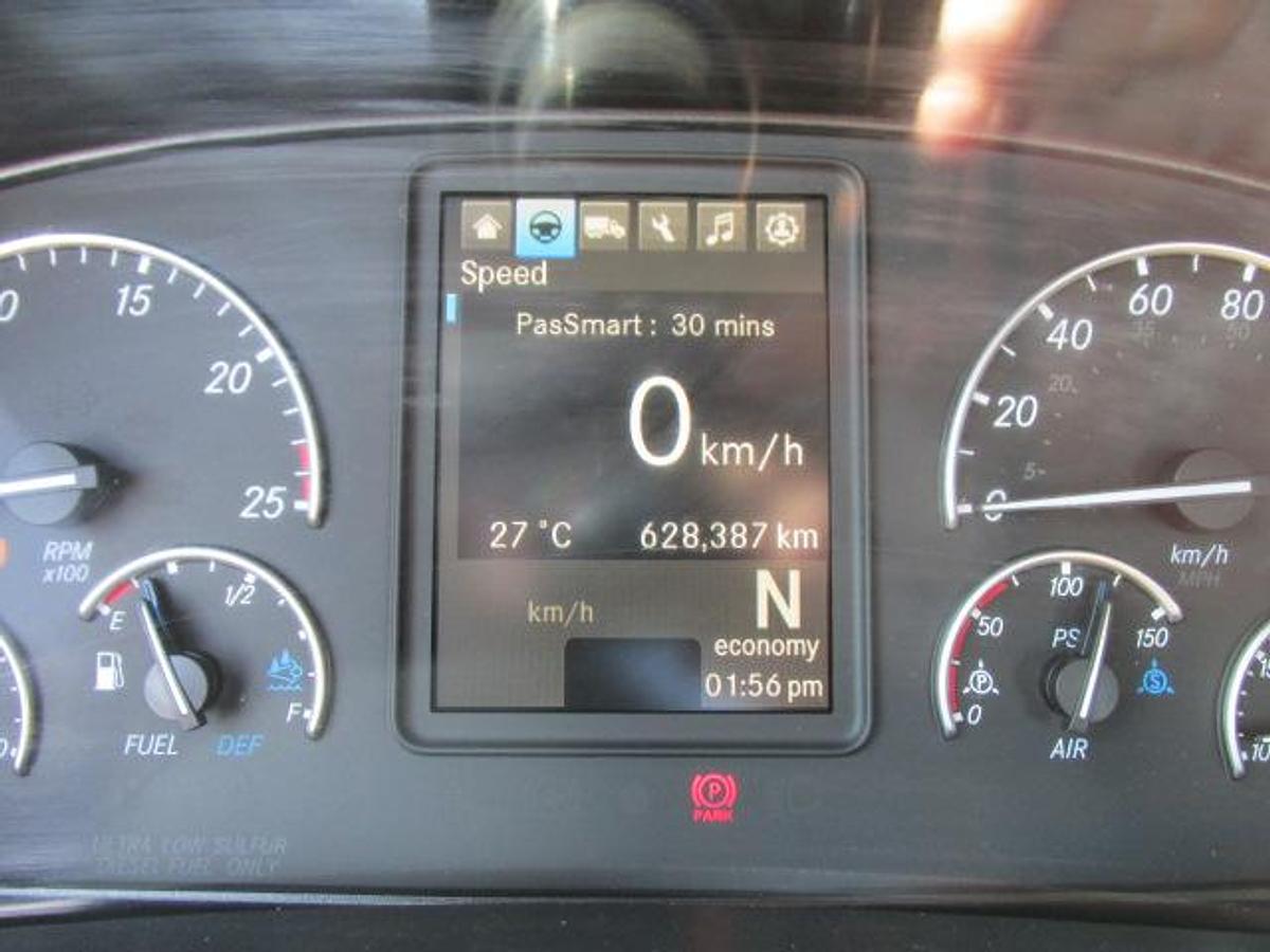 Used 2021 Freightliner Cascadia Day cab