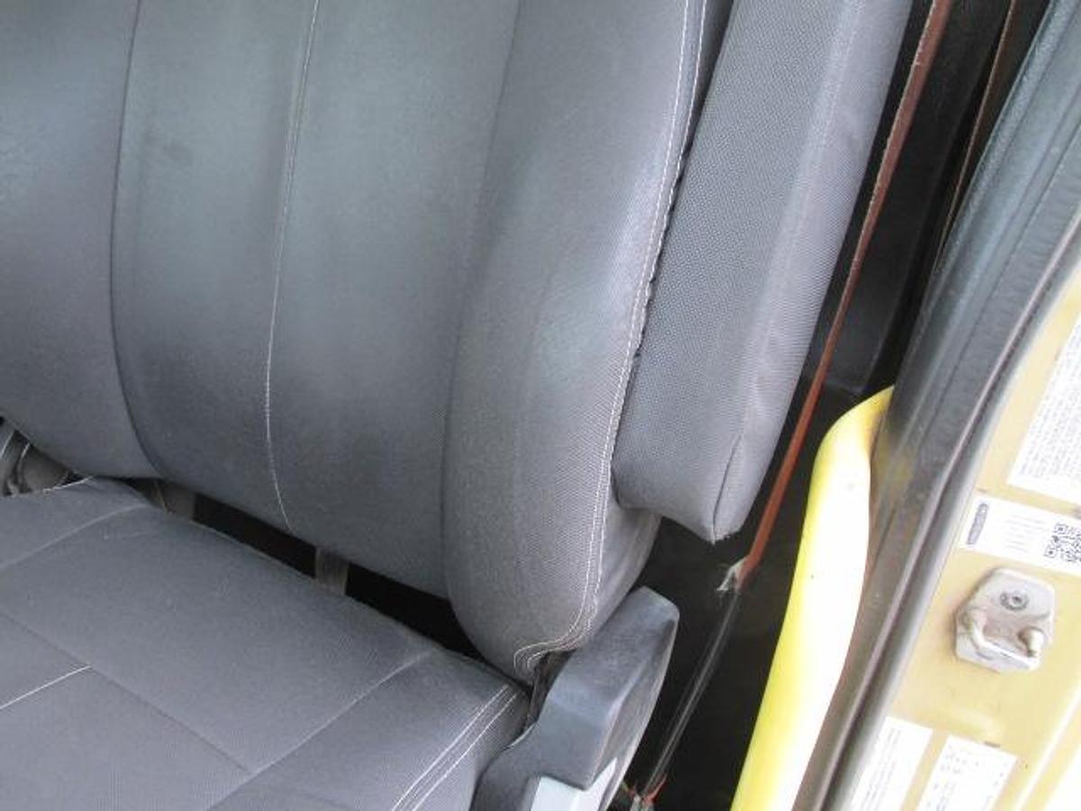 Used 2021 Freightliner Cascadia  Day Cab DD 15