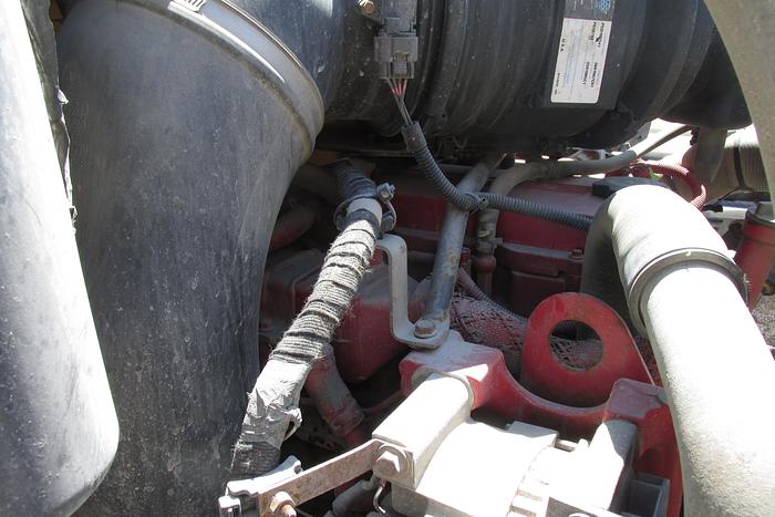 Used 2008 Ford F 750 dump with hydraulic brakes  only 102,000 km