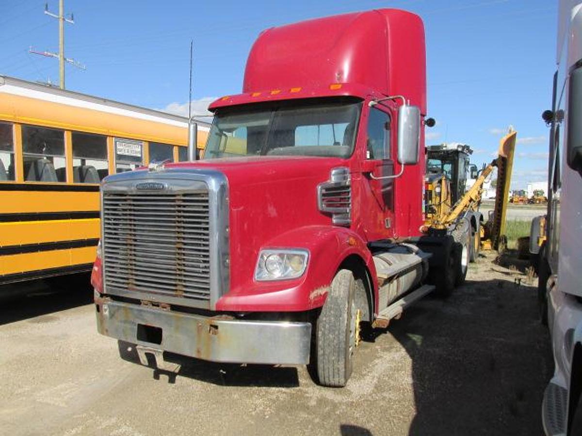 Used 2016 Freightliner Coronado heavy spec 18 spd