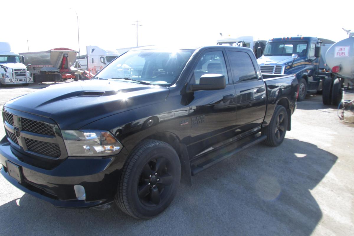 Used 2019 Ram 1500 Classic Crew Cab 4x4 Midnight Edition