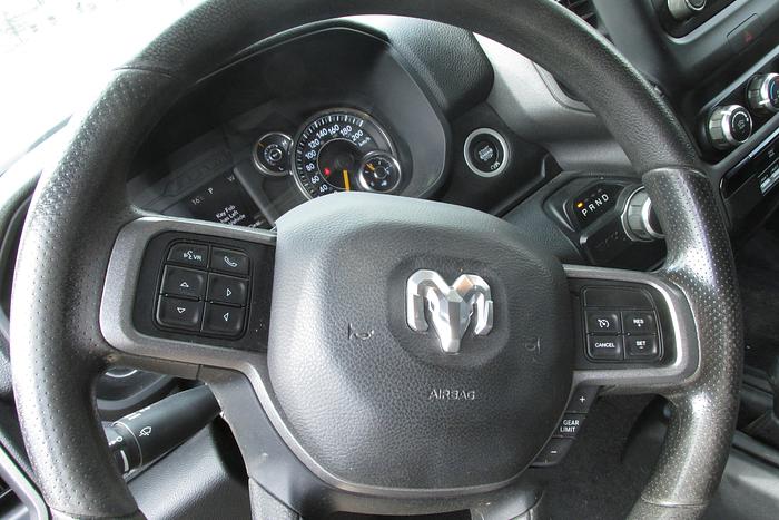 Used 2019 Ram 2500 Crew Cab 4x4 long box 6.4L Gas