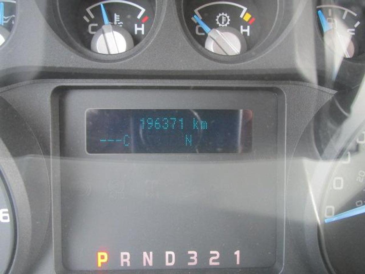 Used 2016 Ford F 550 Crew Cab 4x4 with Brandex service body 