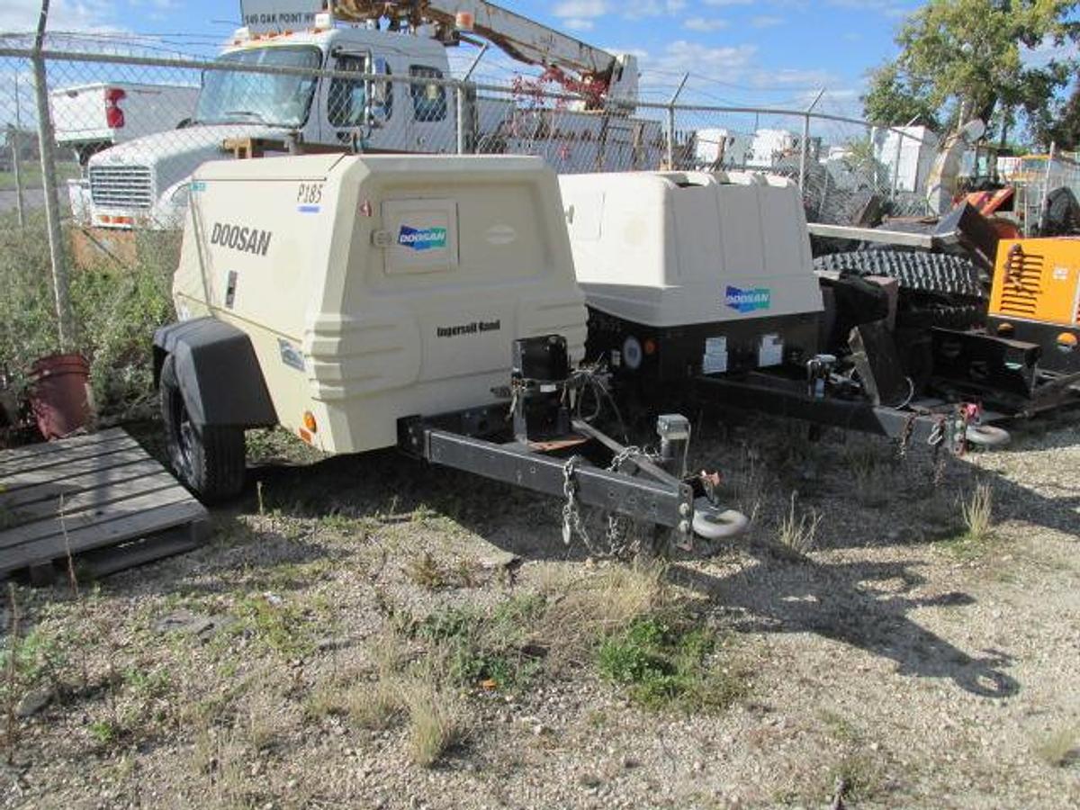 Used 2016 Doosan 185 CFM air compressor