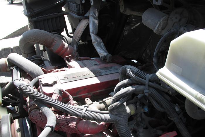 Used 2016 International 4300 on hydraulic brakes 18 ft deck