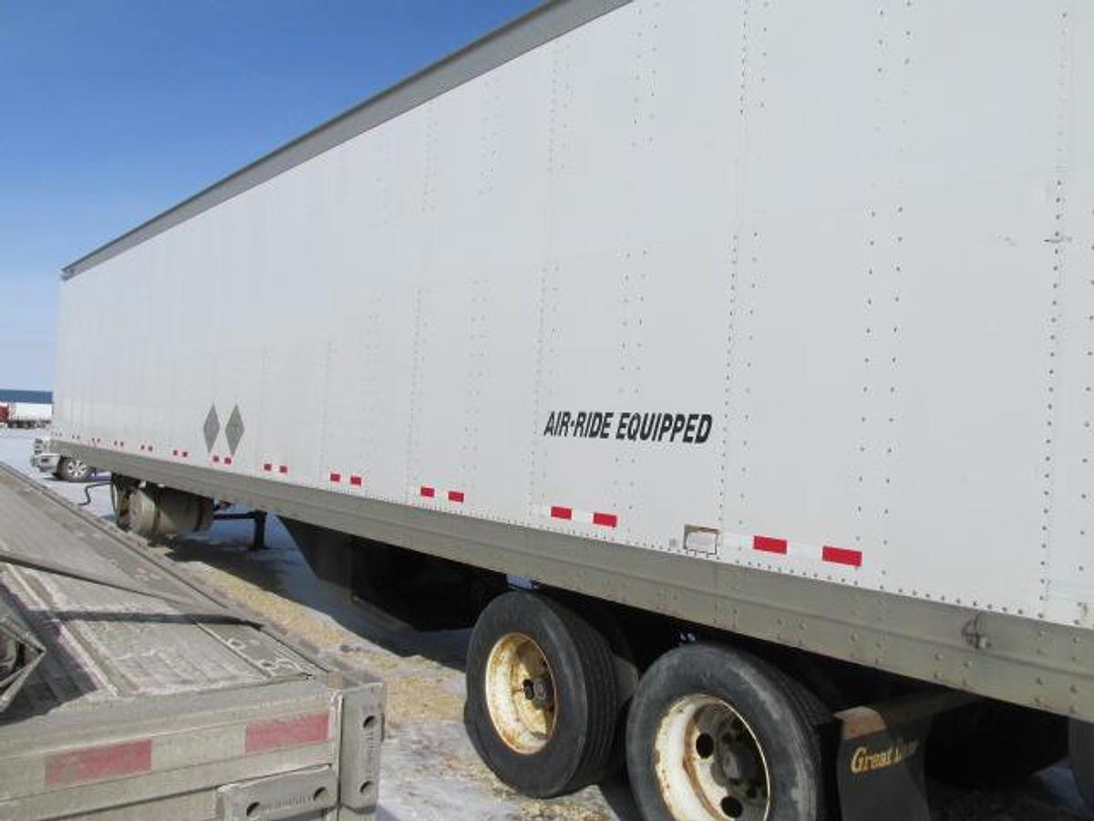 Used 2010 Great Dane 53 ft Heated van trailer