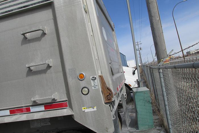 Used 2009 Mac Tandem End Dump