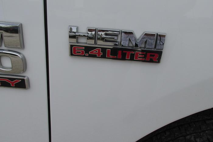 Used 2018 Ram 2500 SLT Crew Cab 4x4 long box 6.4 L v8