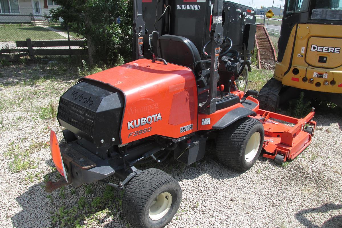 Used 2016 Kubota F 3990 4x4 mower with 72" deck