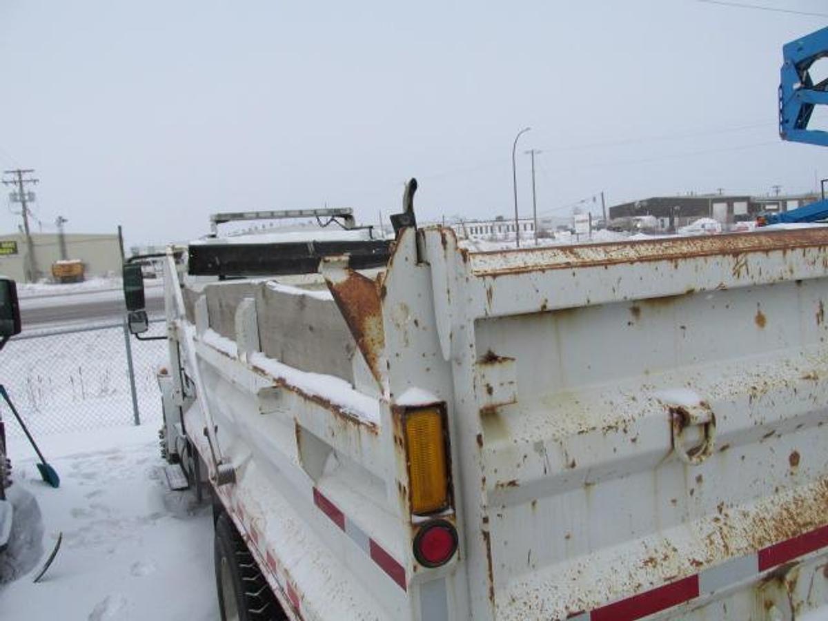 Used 2013 International 4400 Tandem Dump truck